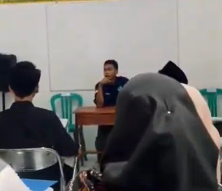 Siswa-siswa yang telahh lulus